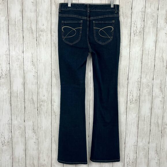 Chico's Platinum Dark Wash Bootcut Pocket Design Stretchy Comfy Cotton Jeans - Picture 2 of 10